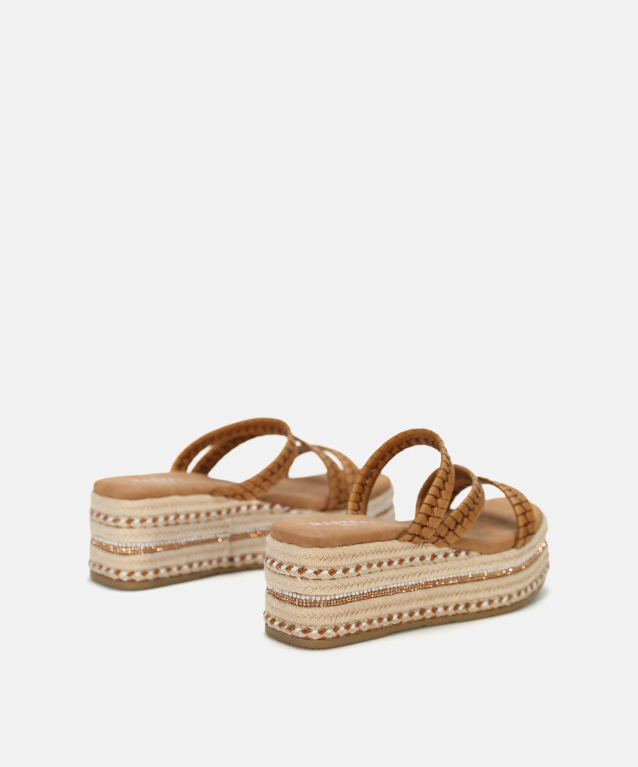 Sand&aacute;lia esparto tiras entran&ccedil;adas image number null